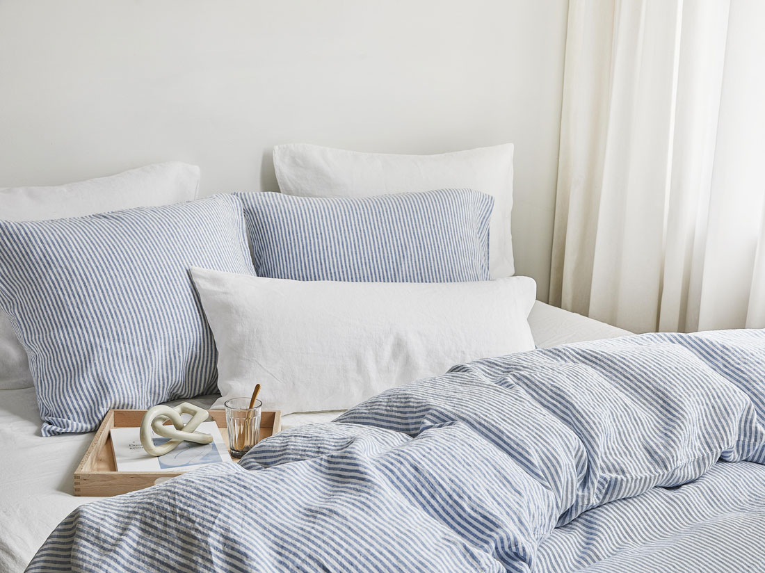 Yumeko Kussensloop gewassen linnen blue stripe 100 gewassen linnen
