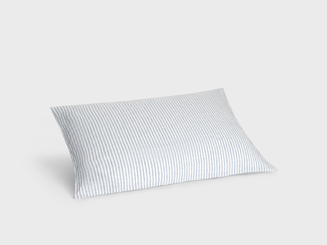 Yumeko Kussensloop gewassen linnen blue stripe 50x70 100 gewassen linnen