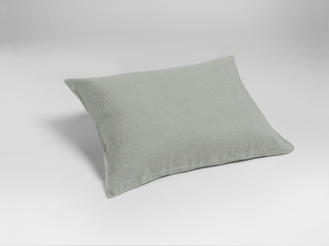 Yumeko Kussensloop gewassen linnen misty green 50x70 100 gewassen linnen
