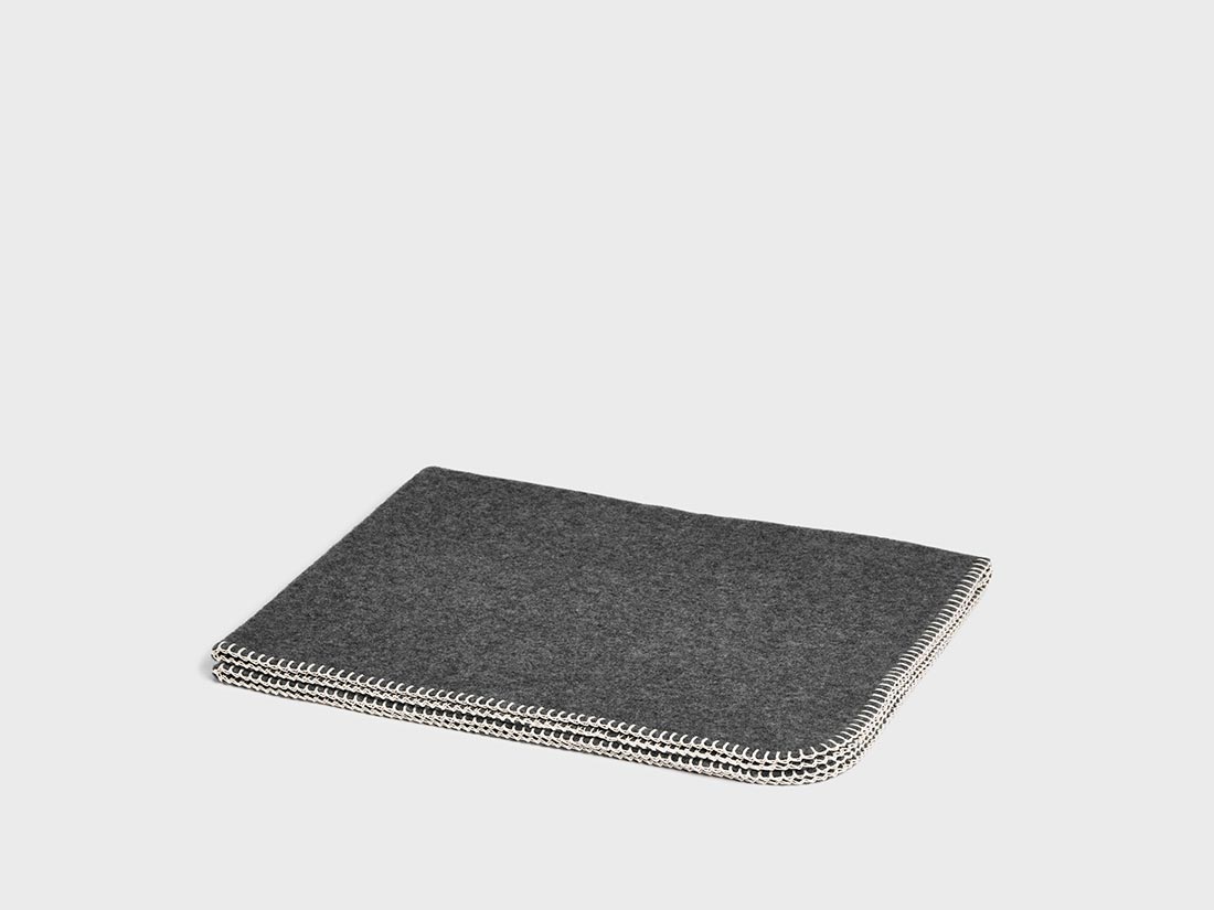 Couverture bébé en laine mérinos charbon 75x100