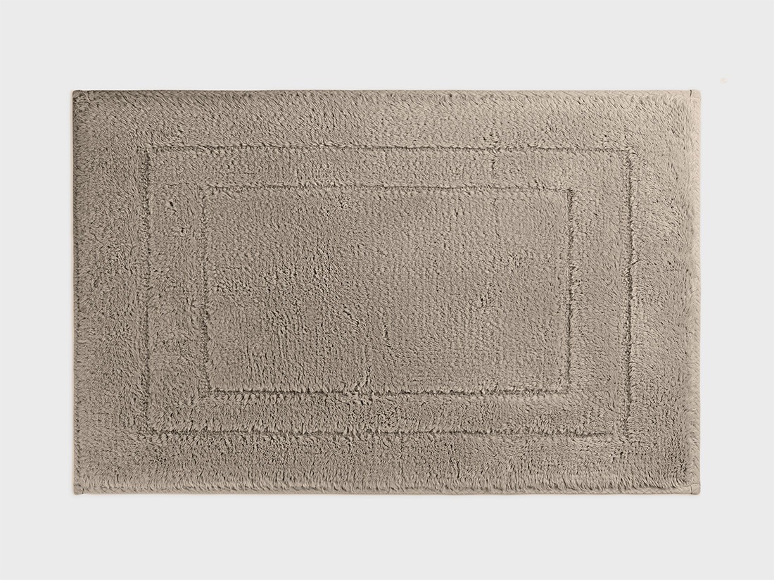 Badrumsmatta deluxe warm taupe 50x80