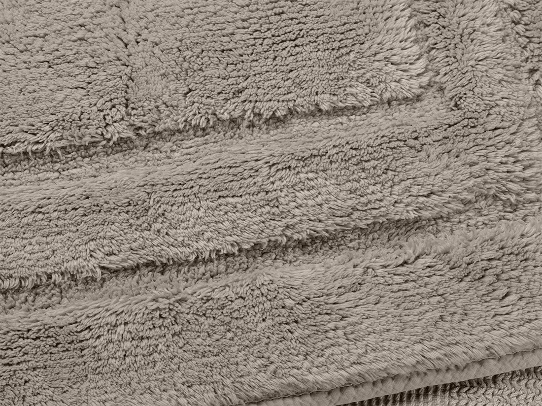 Badrumsmatta deluxe warm taupe 50x80