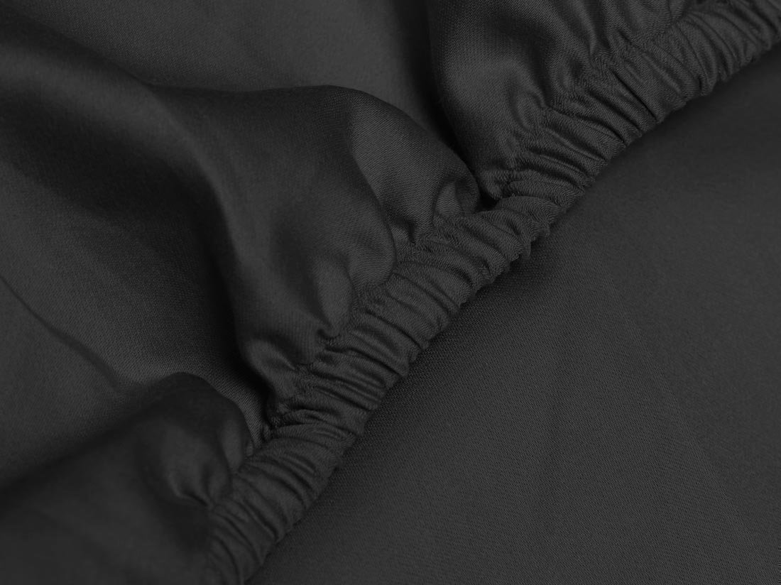 Faconlagen bomuldssatin dark anthracite