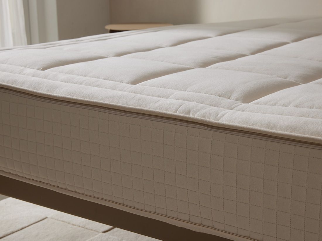Matelas simple à ressorts ensachés