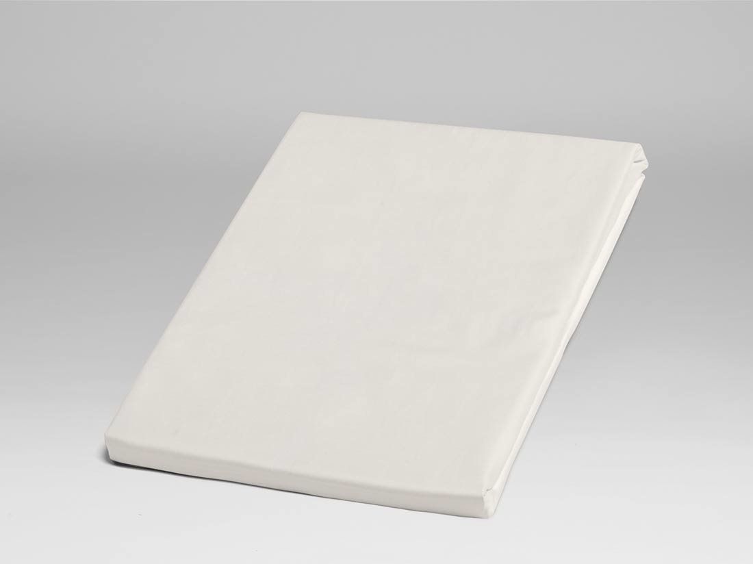 Faconlagen bomuldssatin warm white
