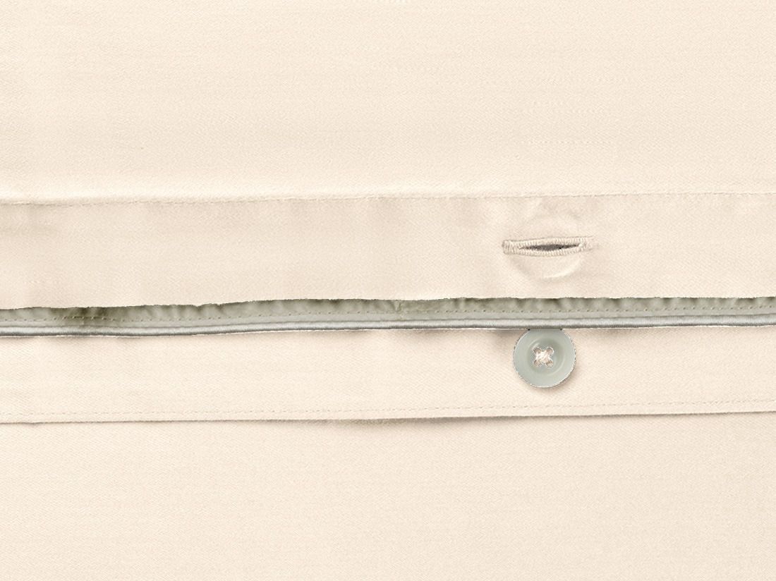 Påslakanset bomullssatin almond milk