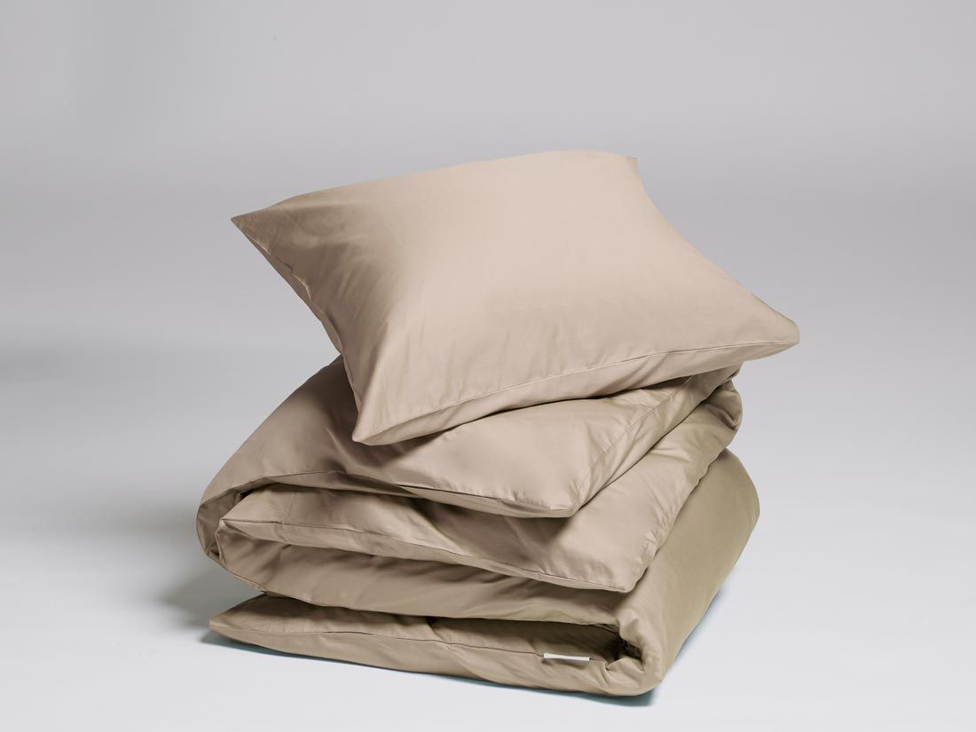 Parure de lit satin de coton taupe chaud