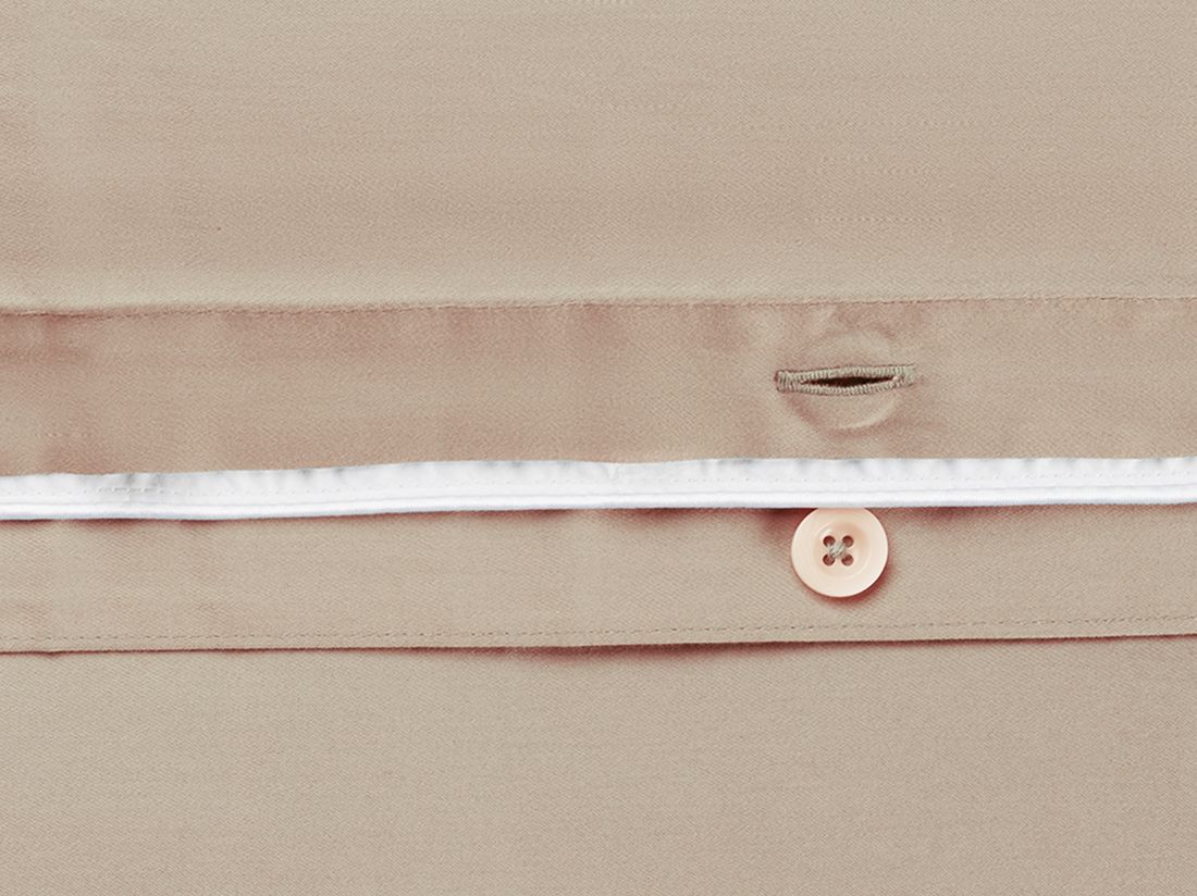 Påslakanset bomullssatin warm taupe