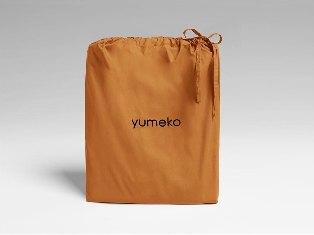 Påslakanset percale ochre yellow