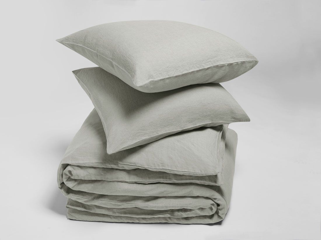 Parure de lit lin lavé vert brumeux