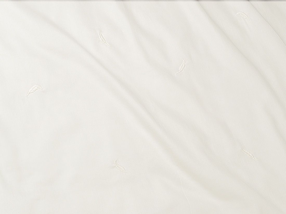 Kissenbezug Baumwollsatin Warm White Feather