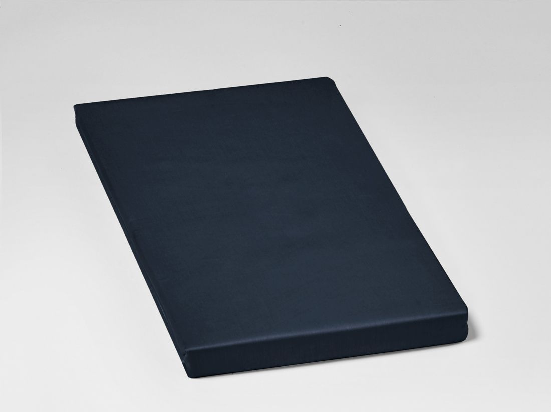 Dra-på-lakan bomullssatin blueberry