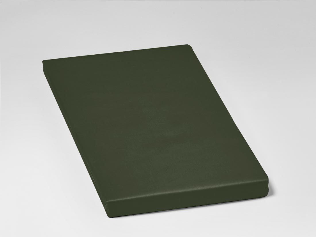 Faconlagen bomuldssatin dark olive