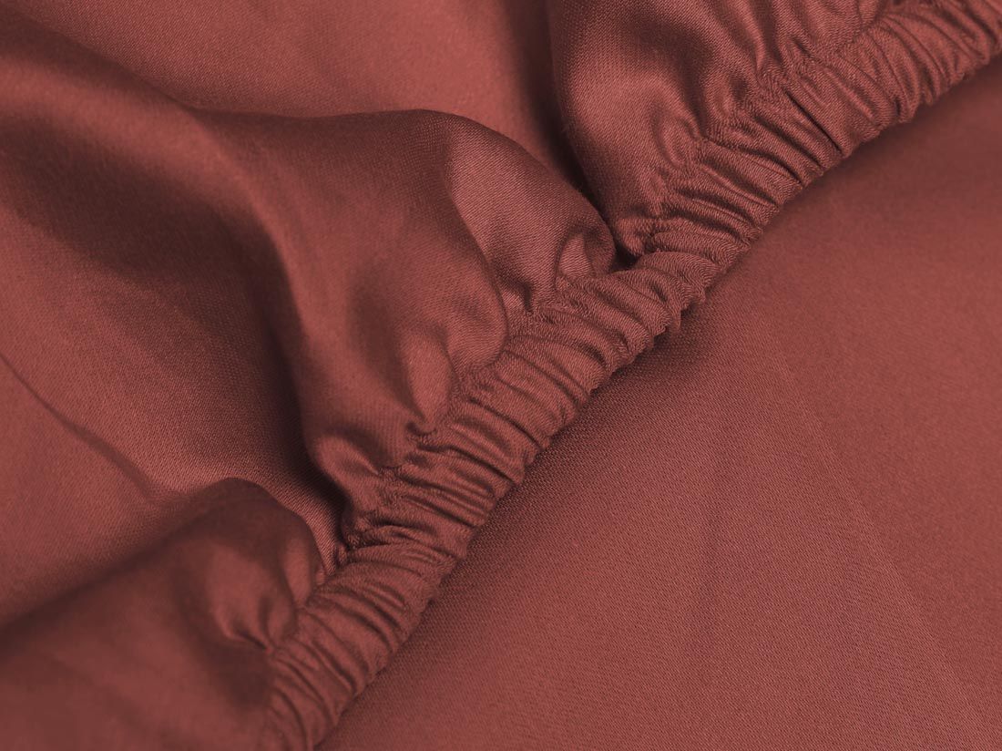 Drap-housse satin de coton rouge éclatant