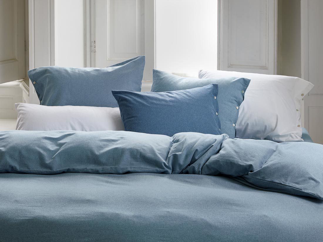Parure de lit flanelle de coton bleu clair