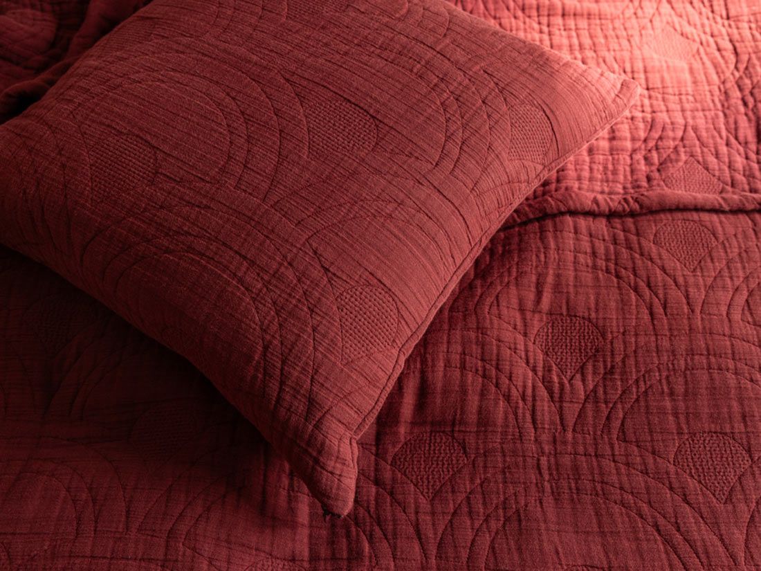 Housse de coussin décoratif en mousseline de coton arc bordeaux