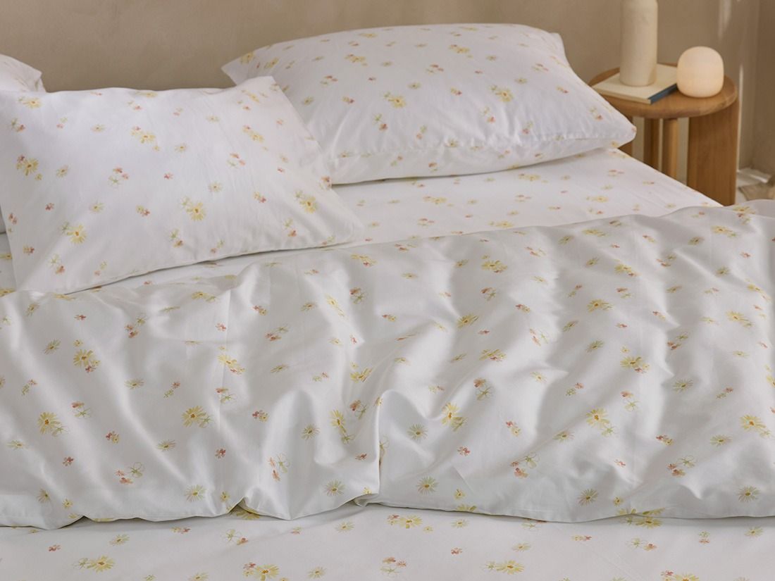 Påslakanset bomullssatin flower valley