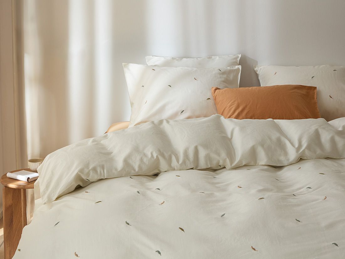 Dekbedovertrek katoensatijn multicolour feather