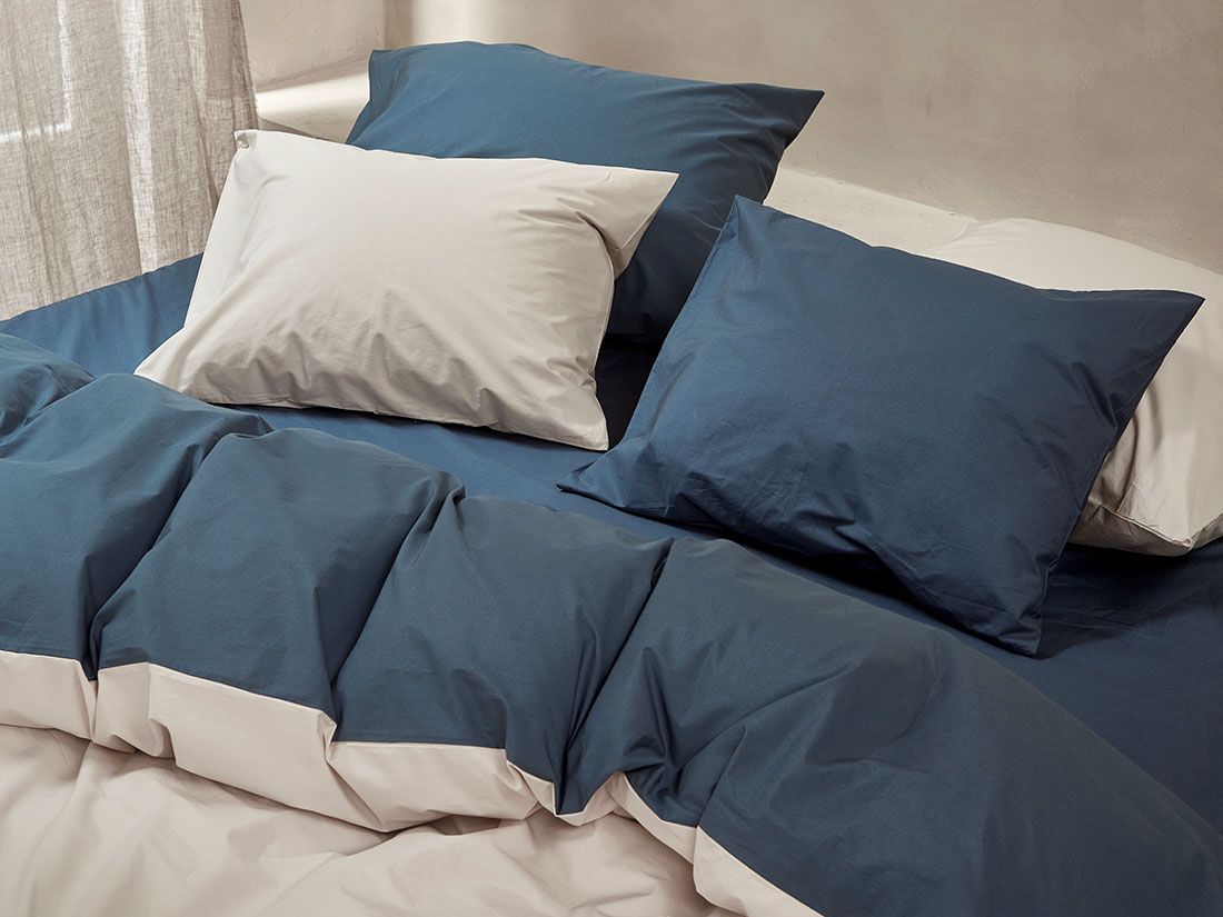 Parure de lit percale de coton double face bleu/sable