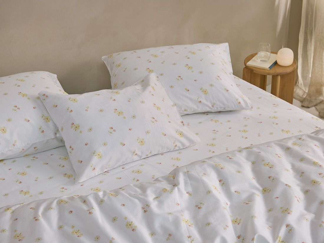 Hoeslaken katoensatijn flower valley