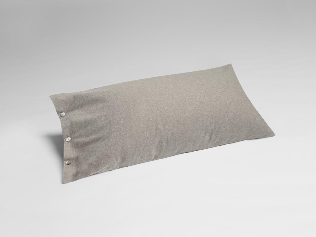 Taie d'oreiller flanelle de coton marron pierre