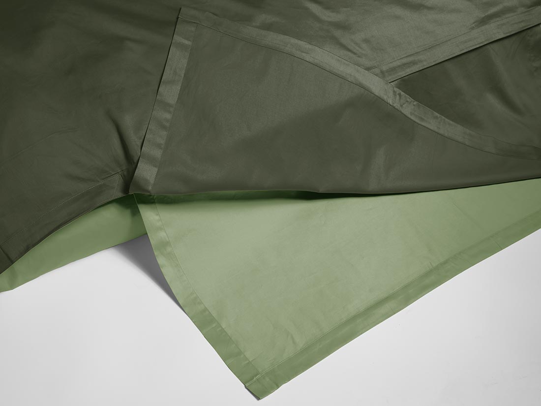 Parure de lit satin de coton double face vert olive
