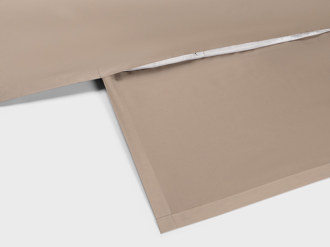 Dekbedovertrek katoen satijn warm taupe seashell