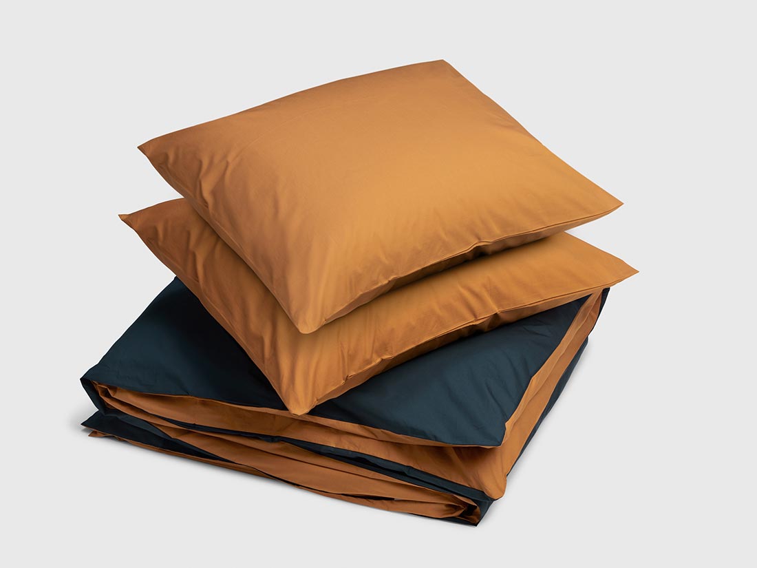 Dekbedovertrek percal katoen double face ochre/navy