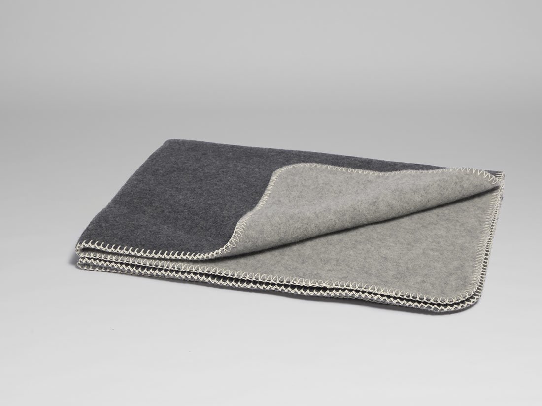 Couverture en laine mérinos charbon 150x220