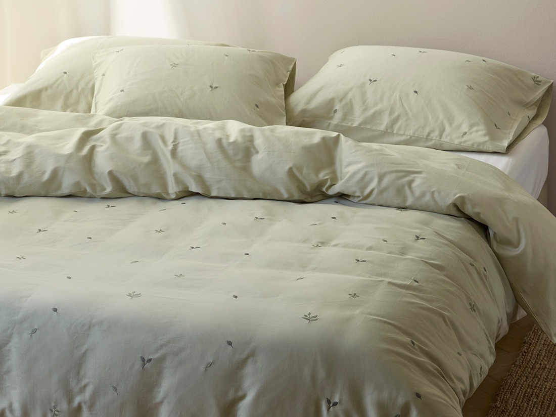 Dekbedovertrek katoen satijn light olive botanical