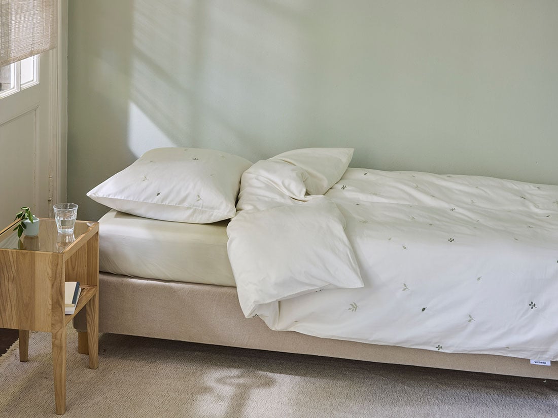 Parure de lit satin de coton blanc chaud botanique