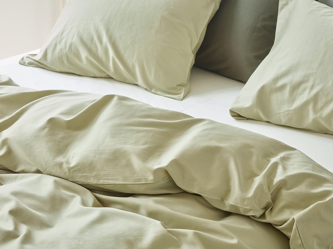 Parure de lit satin de coton olive clair