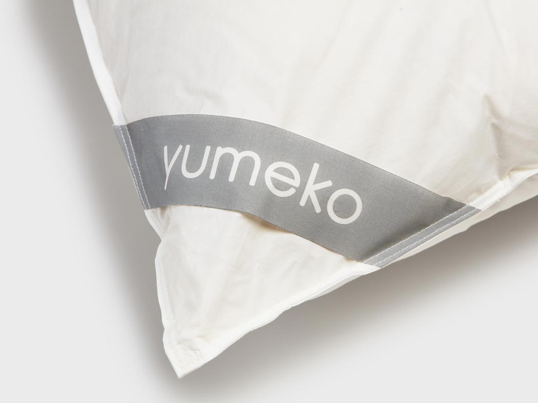 Daunenkissen Deluxe 80x80 Medium