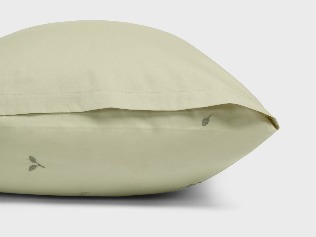 Pudebetræk bomuldssatin light olive botanical