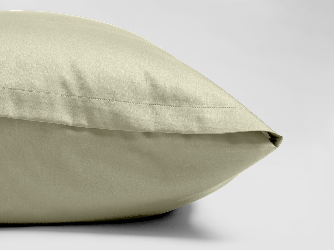 Taie d'oreiller satin de coton olive clair